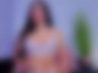 Chlooee's Live Sex Cam Show