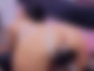 Chlooee's Live Sex Cam Show