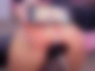 Chlooee's Live Sex Cam Show