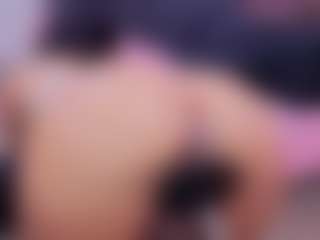 Chlooee's Live Sex Cam Show