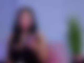 Chlooee's Live Sex Cam Show