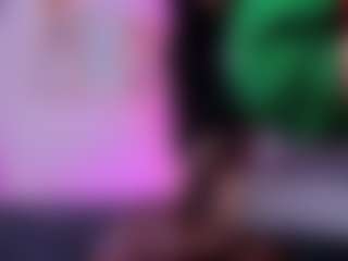 Chlooee's Live Sex Cam Show