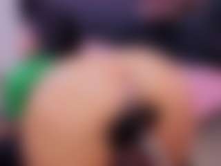 Chlooee's Live Sex Cam Show