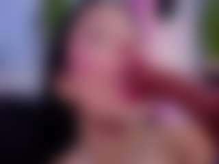 Chlooee's Live Sex Cam Show