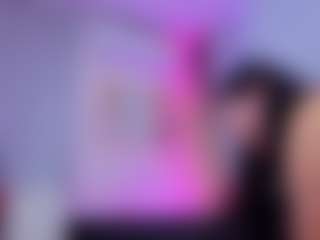 Chlooee's Live Sex Cam Show