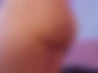 Chlooee's Live Sex Cam Show