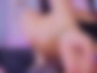 Chlooee's Live Sex Cam Show