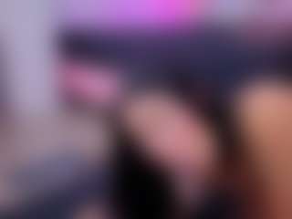 Chlooee's Live Sex Cam Show