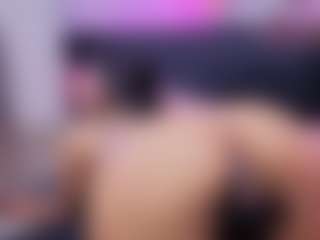 Chlooee's Live Sex Cam Show