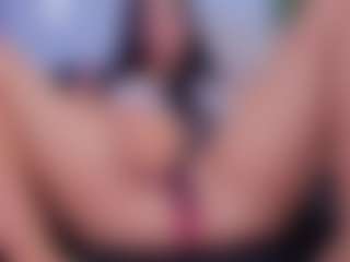 Chlooee's Live Sex Cam Show