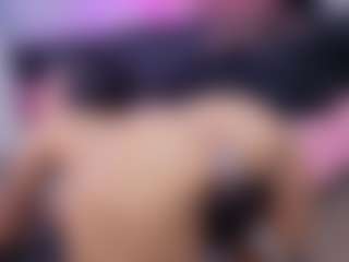 Chlooee's Live Sex Cam Show