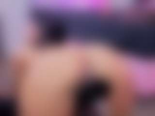 Chlooee's Live Sex Cam Show