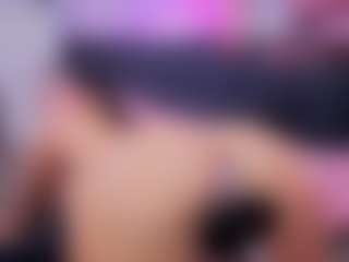 Chlooee's Live Sex Cam Show