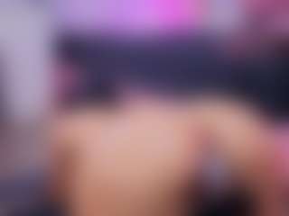 Chlooee's Live Sex Cam Show