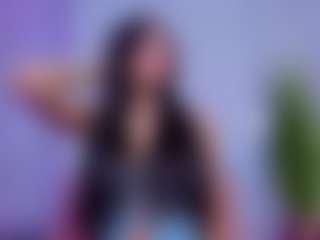 Chlooee's Live Sex Cam Show