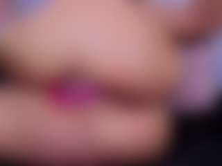 Live cam show with Chlooee - Amateur Curvy on parknlotfishbdy