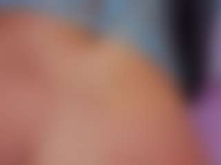 Chlooee's Live Sex Cam Show
