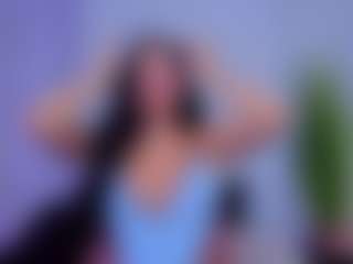 Chlooee's Live Sex Cam Show
