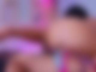 Live cam show with Chlooee - Sexwebcam Lovense on Camsoda