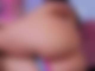 Chlooee's Live Sex Cam Show