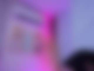 Chlooee's Live Sex Cam Show