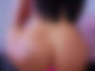 Chlooee's Live Sex Cam Show