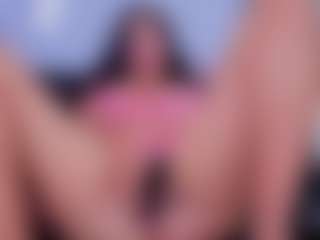 Chlooee's Live Sex Cam Show