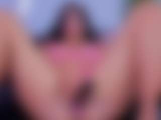 Chlooee's Live Sex Cam Show
