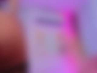 Chlooee's Live Sex Cam Show