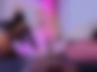 Chlooee's Live Sex Cam Show