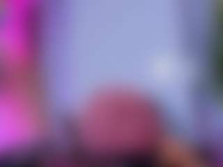 Chlooee's Live Sex Cam Show