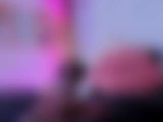 Chlooee's Live Sex Cam Show