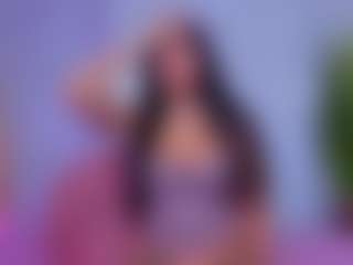 Chlooee's Live Sex Cam Show
