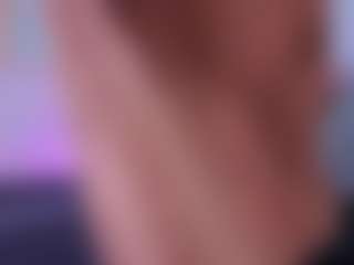 Chlooee's Live Sex Cam Show