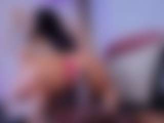 Chlooee's Live Sex Cam Show