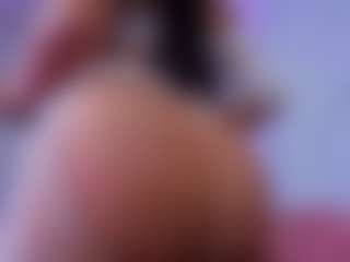 Chlooee's Live Sex Cam Show