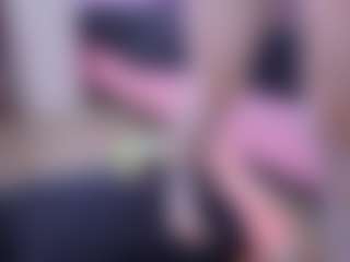 Chlooee's Live Sex Cam Show