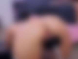 Chlooee's Live Sex Cam Show