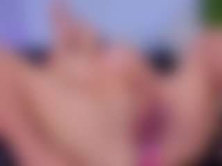 Chlooee's Live Sex Cam Show