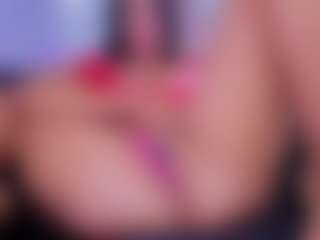 Chlooee's Live Sex Cam Show