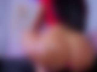 Chlooee's Live Sex Cam Show