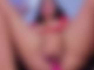 Chlooee's Live Sex Cam Show