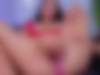 Chlooee's Live Sex Cam Show