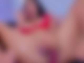 Chlooee's Live Sex Cam Show