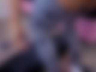 Chlooee's Live Sex Cam Show