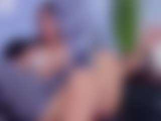 Chlooee's Live Sex Cam Show