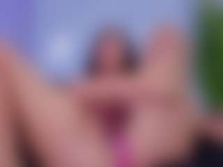 Chlooee's Live Sex Cam Show