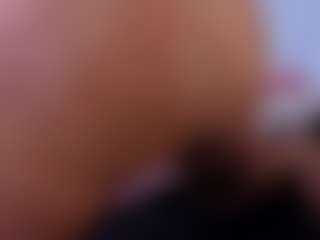 Chlooee's Live Sex Cam Show