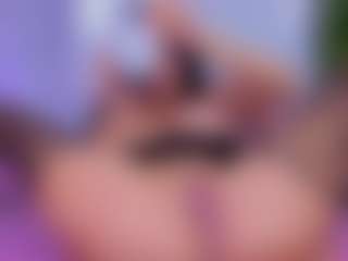 Chlooee's Live Sex Cam Show