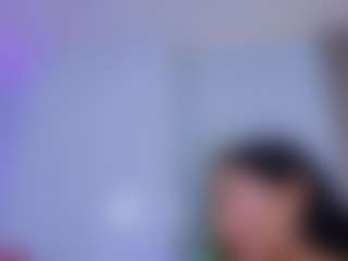 Chlooee's Live Sex Cam Show